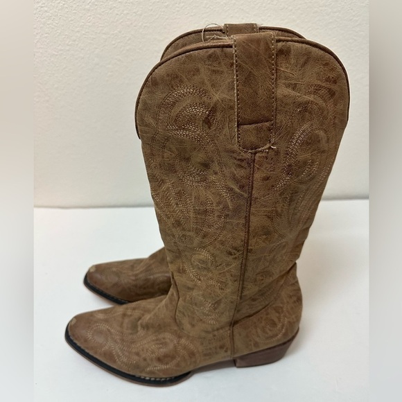 Roper Shoes - Ladies Roper Faux Leather Riley Cowboy Boots Vintage Tan size 8.5 Western Boot